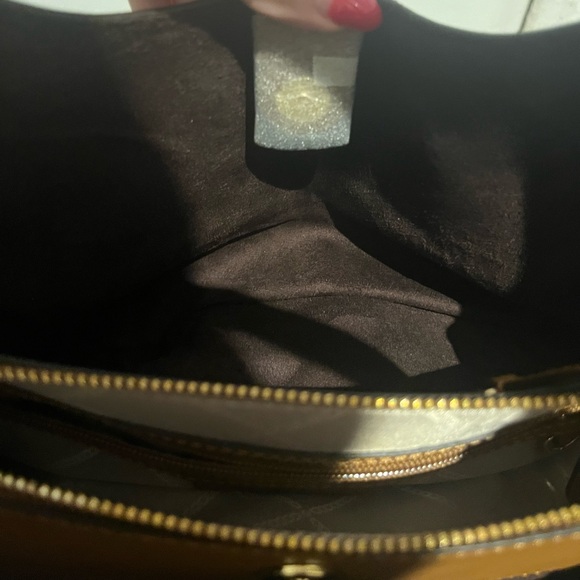 Michael Kors Hobo Bag - Classic Pattern - Picture 6 of 9